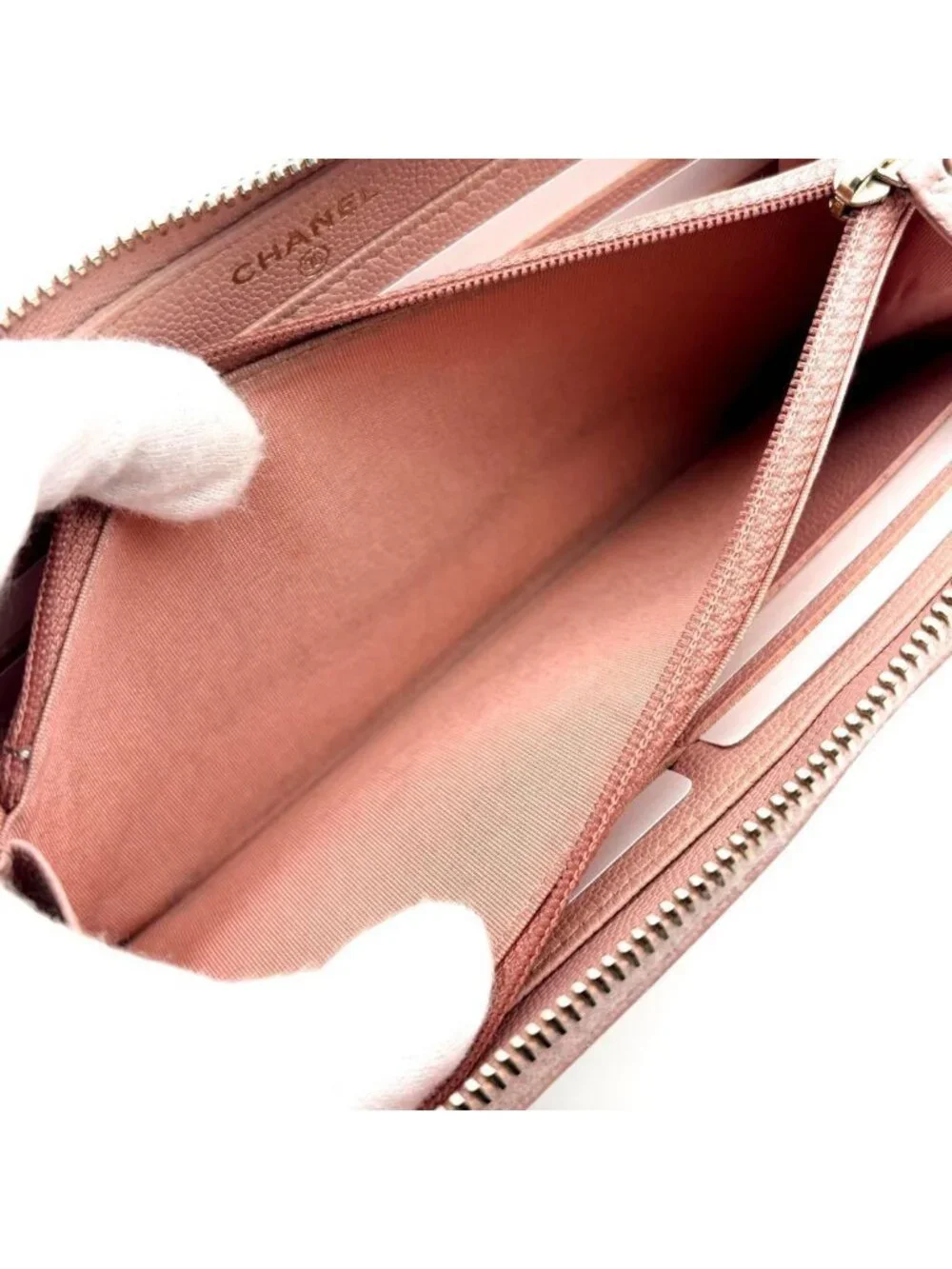 Chanel Wallet Camellia Caviar Round